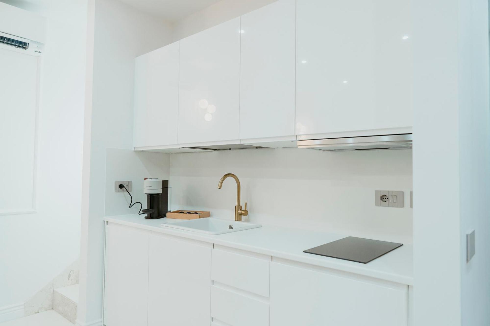 Luxury Apartment-Quartieri Spagn By Alux38 Naples Luaran gambar